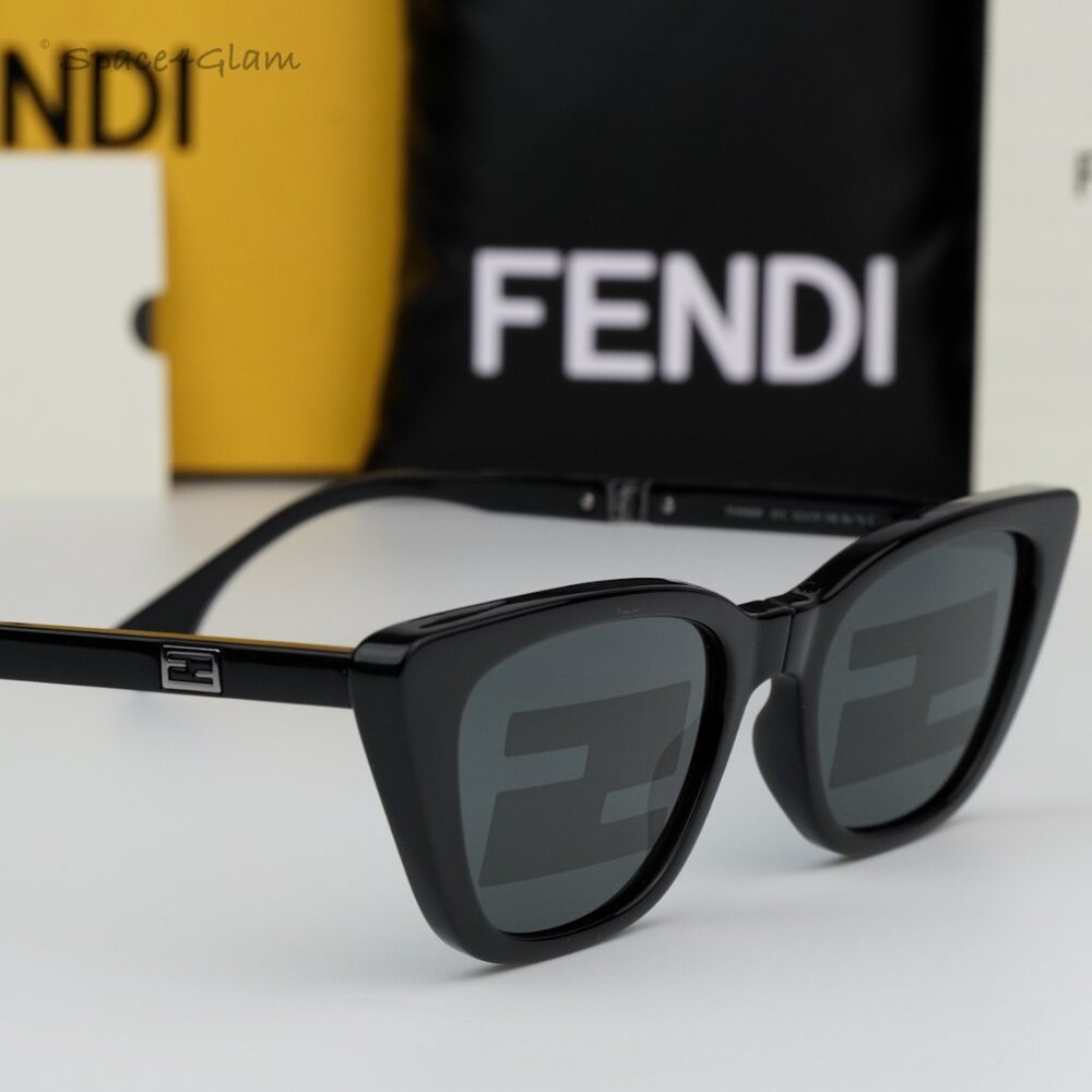 Fendi Women Sunglasses Black Grey Pattern Cat Eye FE40089I 72U FOLDING BRAND NEW - Picture 4 of 11
